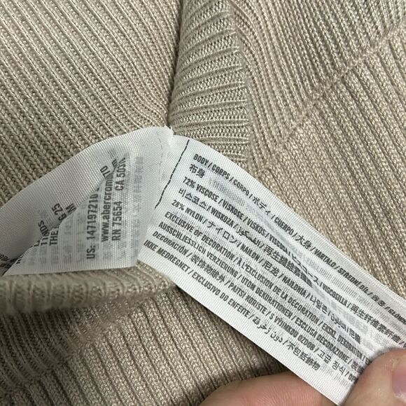 Abercrombie Ribber Split Front Sweater Pants - Picture 6 of 8